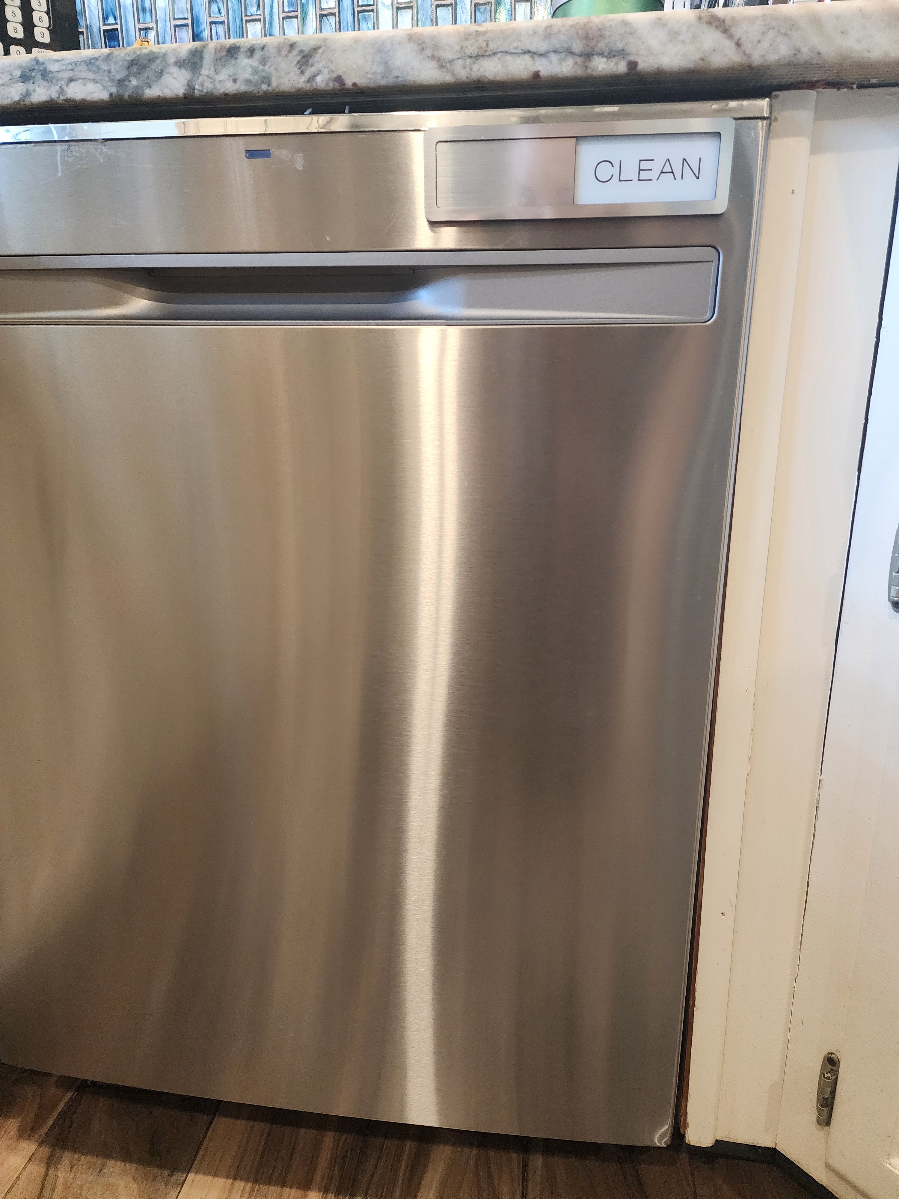 Dishwasher Magnet with Easy Slide Clean/Dirty Indicator