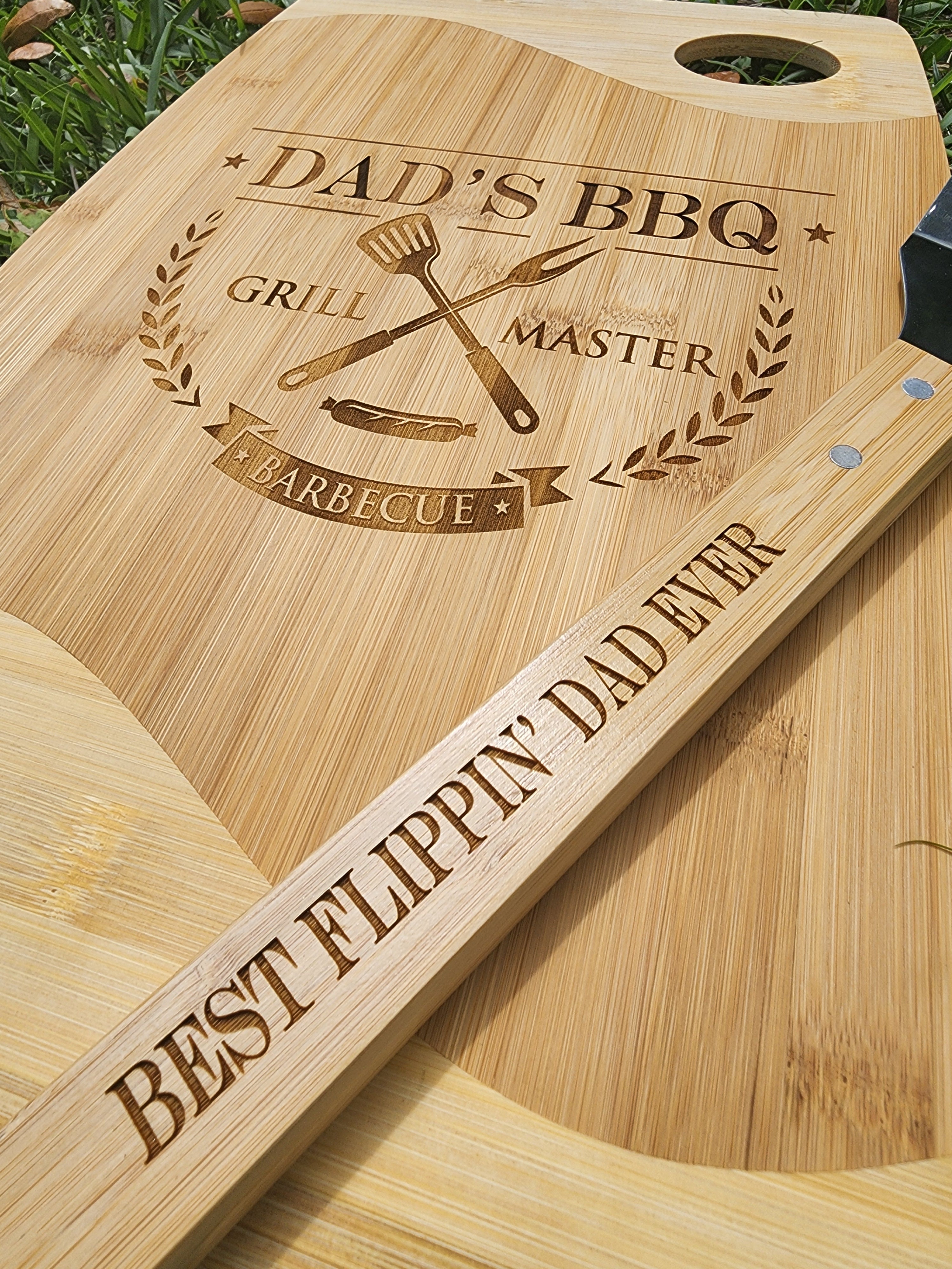 Dads BBQ Cutting Board and Spatula Set
