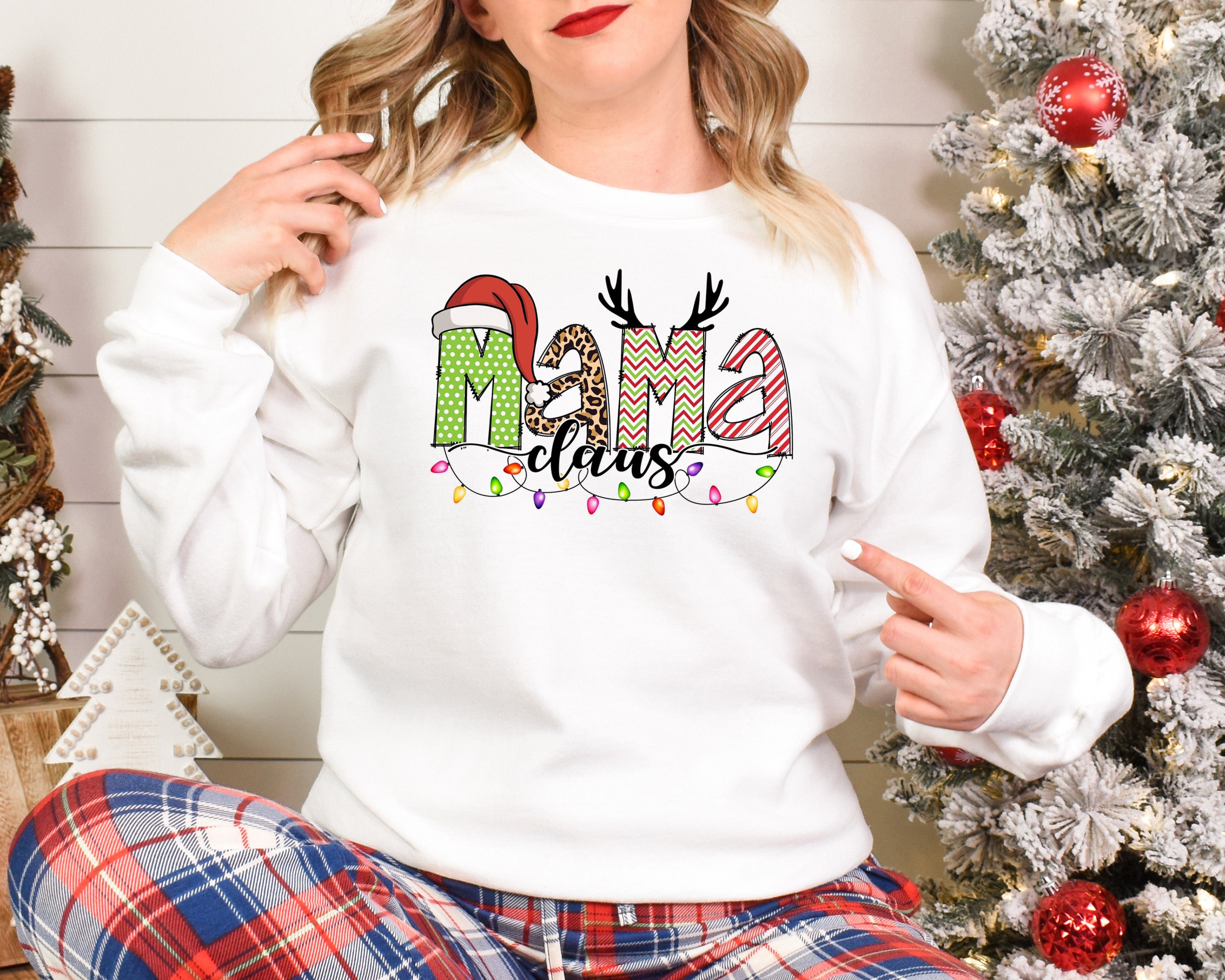 Mama Claus White Christmas Top