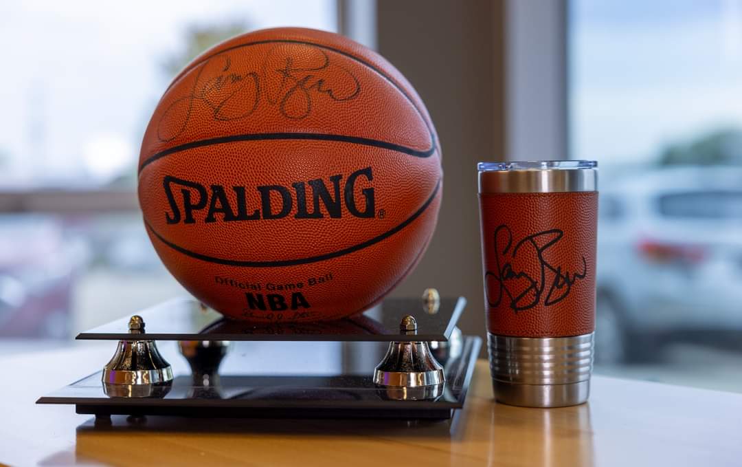 Leatherette 20 oz Laser Engraved Basketball Tumbler