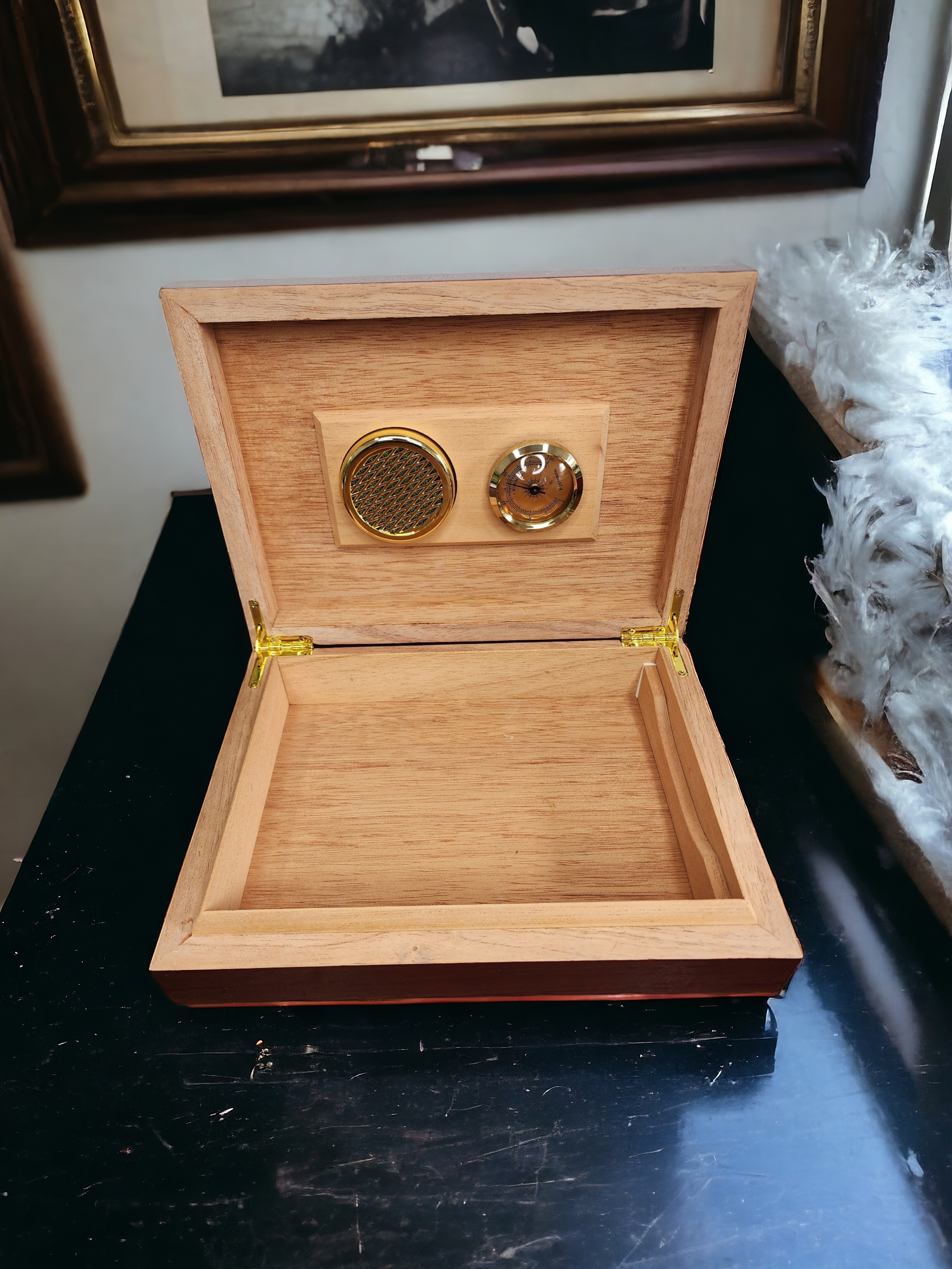 Custom Rosewood Piano Finish Cigar Humidor
