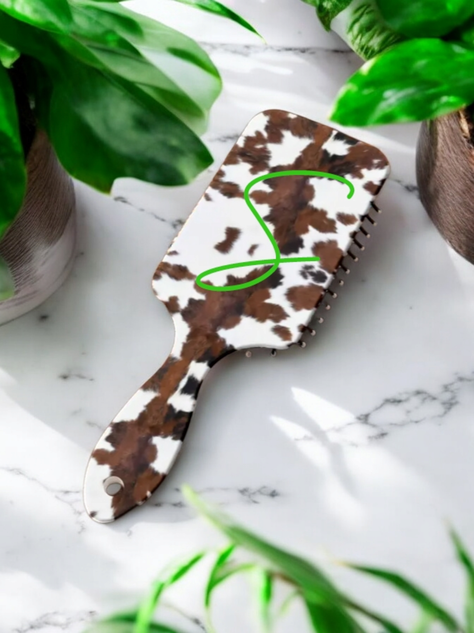 Personalized Cow Pattern Brush