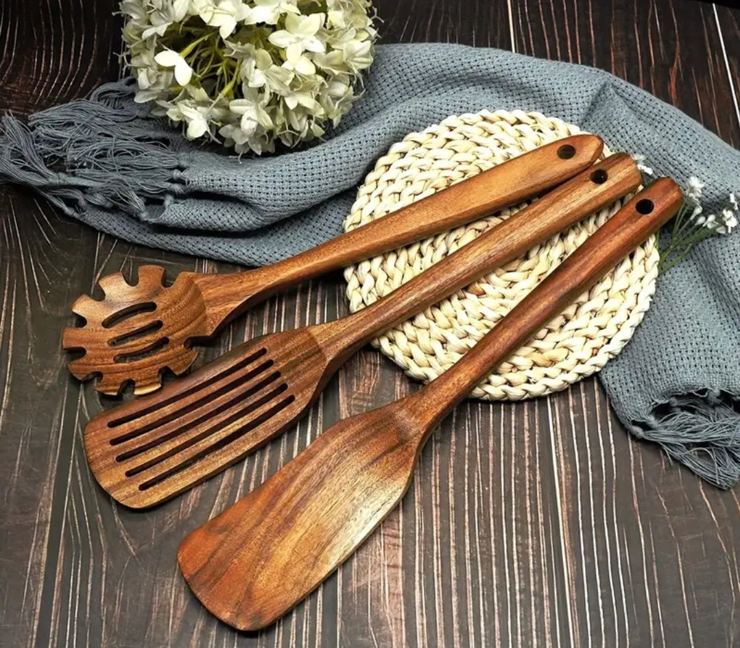 Customized 7 Piece Wooden Cooking Utensil Set