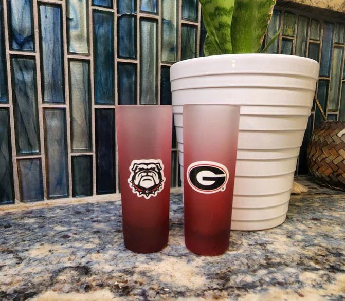 Customizable Ombré Red Georgia Shot Glasses