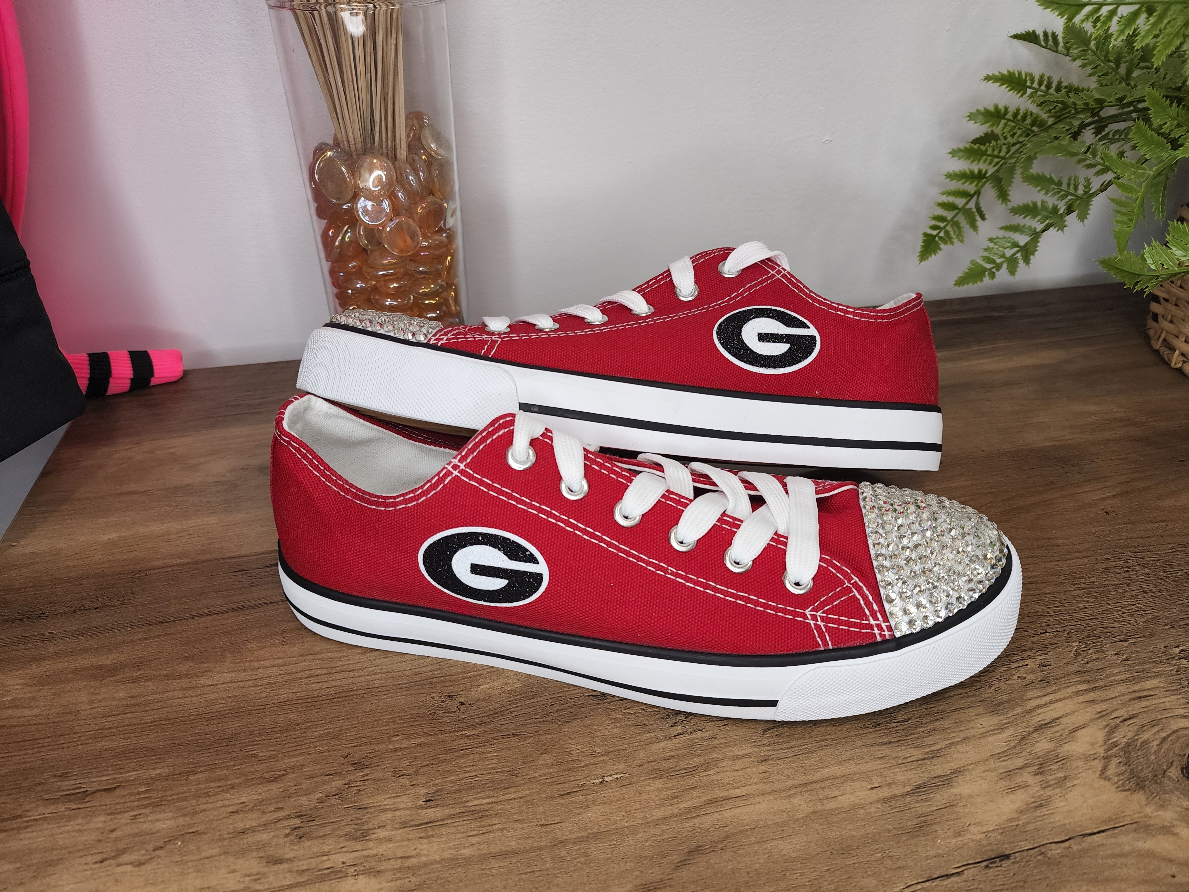 Rhinestone Embellished Georgia Bulldogs Low Top Sneakers