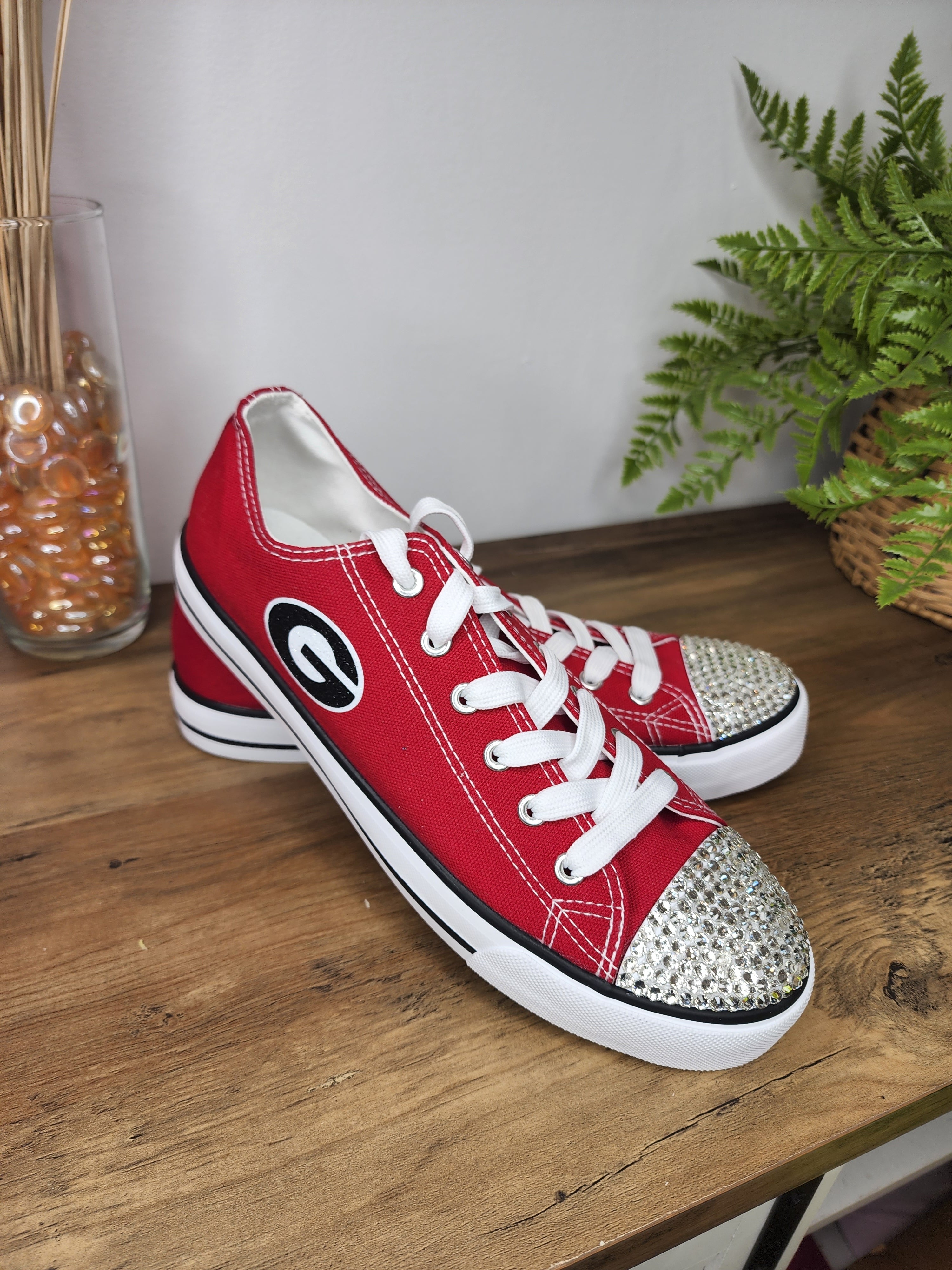Rhinestone Embellished Georgia Bulldogs Low Top Sneakers