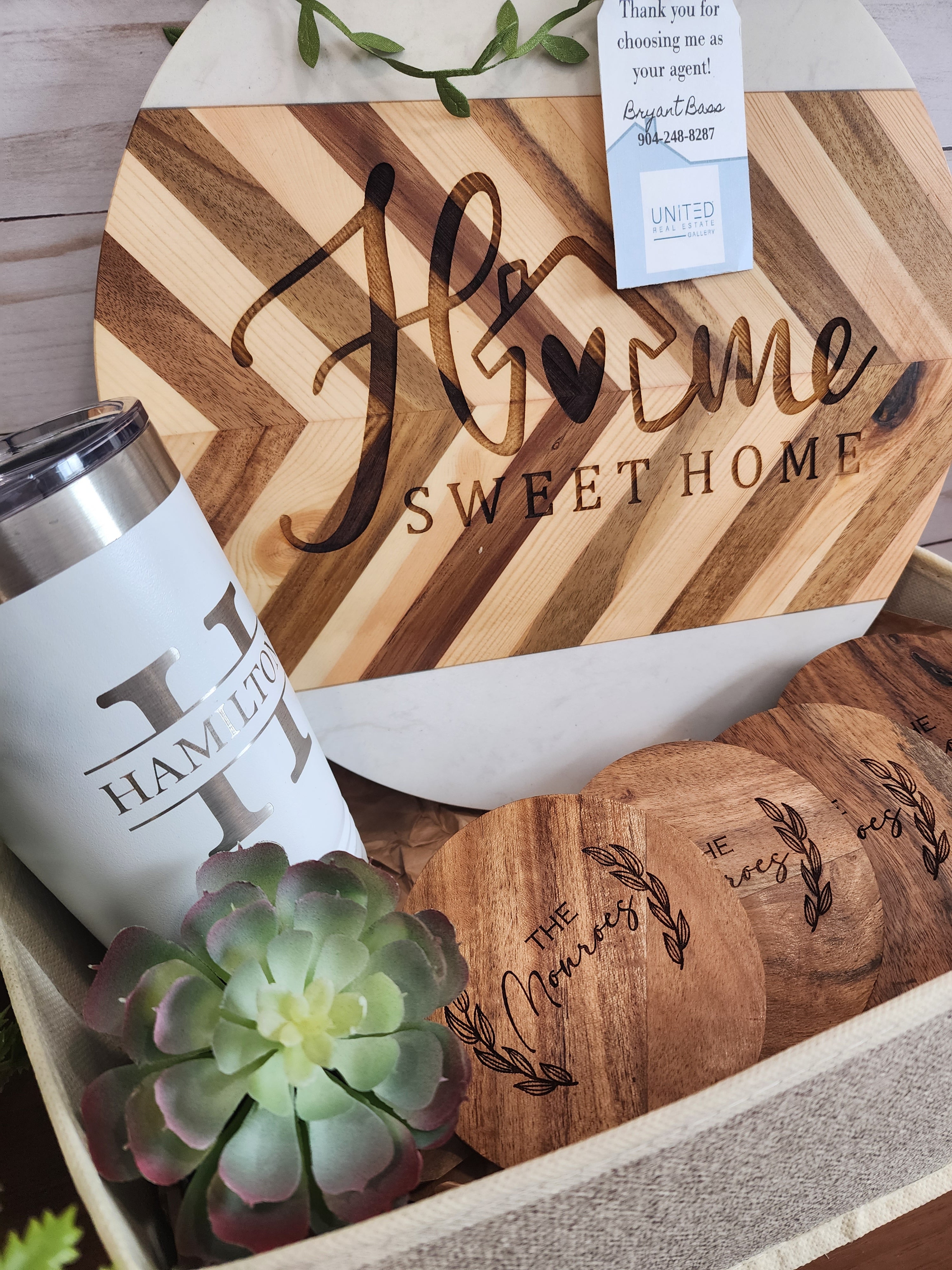 Custom Closing Gift Set- Round Acopa Marble and Acacia Wood Serving Set