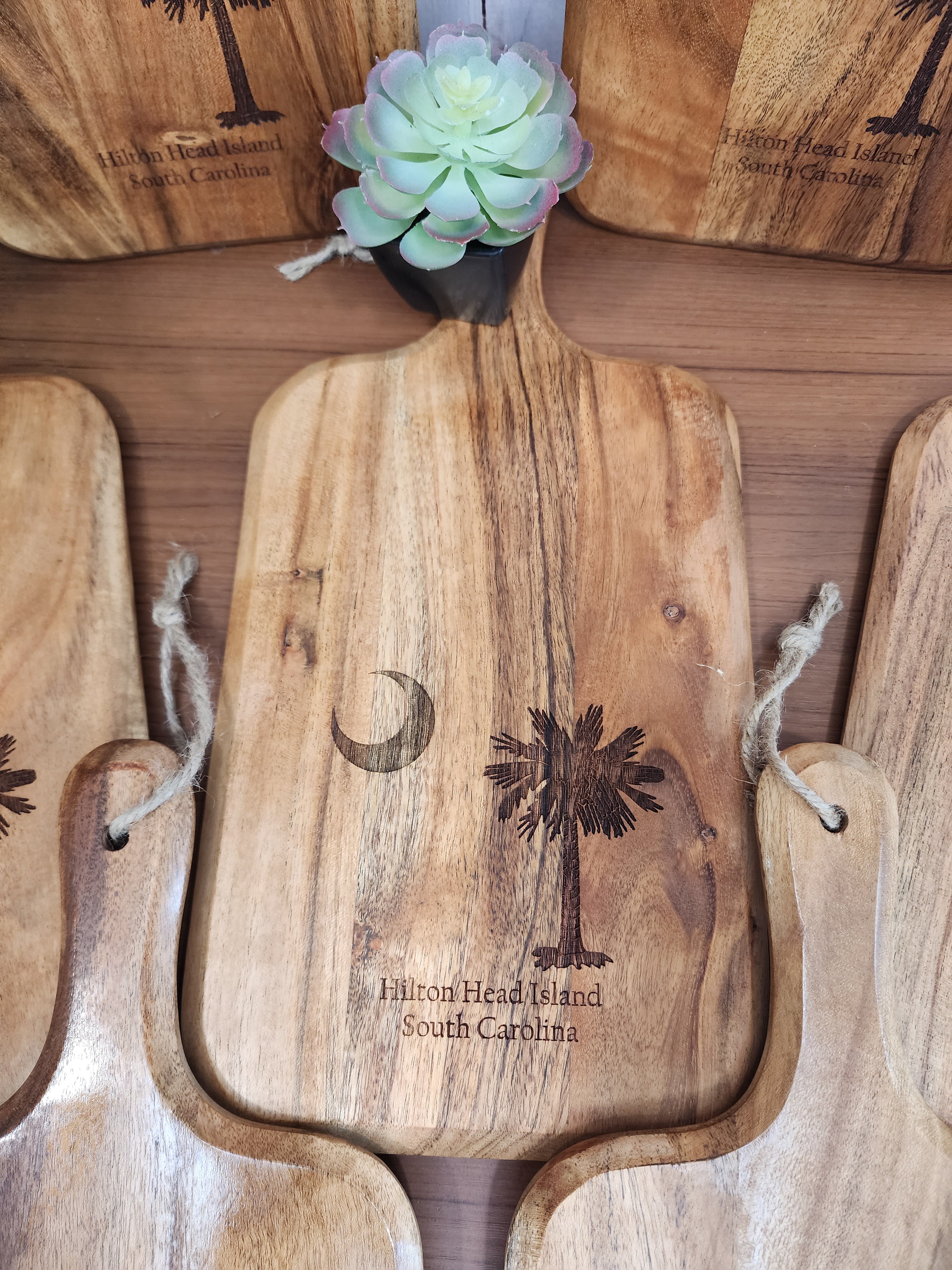 Customized State Flag Acacia Wood Cutting Board