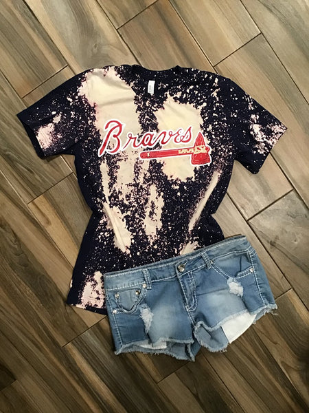 Simply Tees Atlanta Braves - Chop Navy Bleached T-Shirt | Large