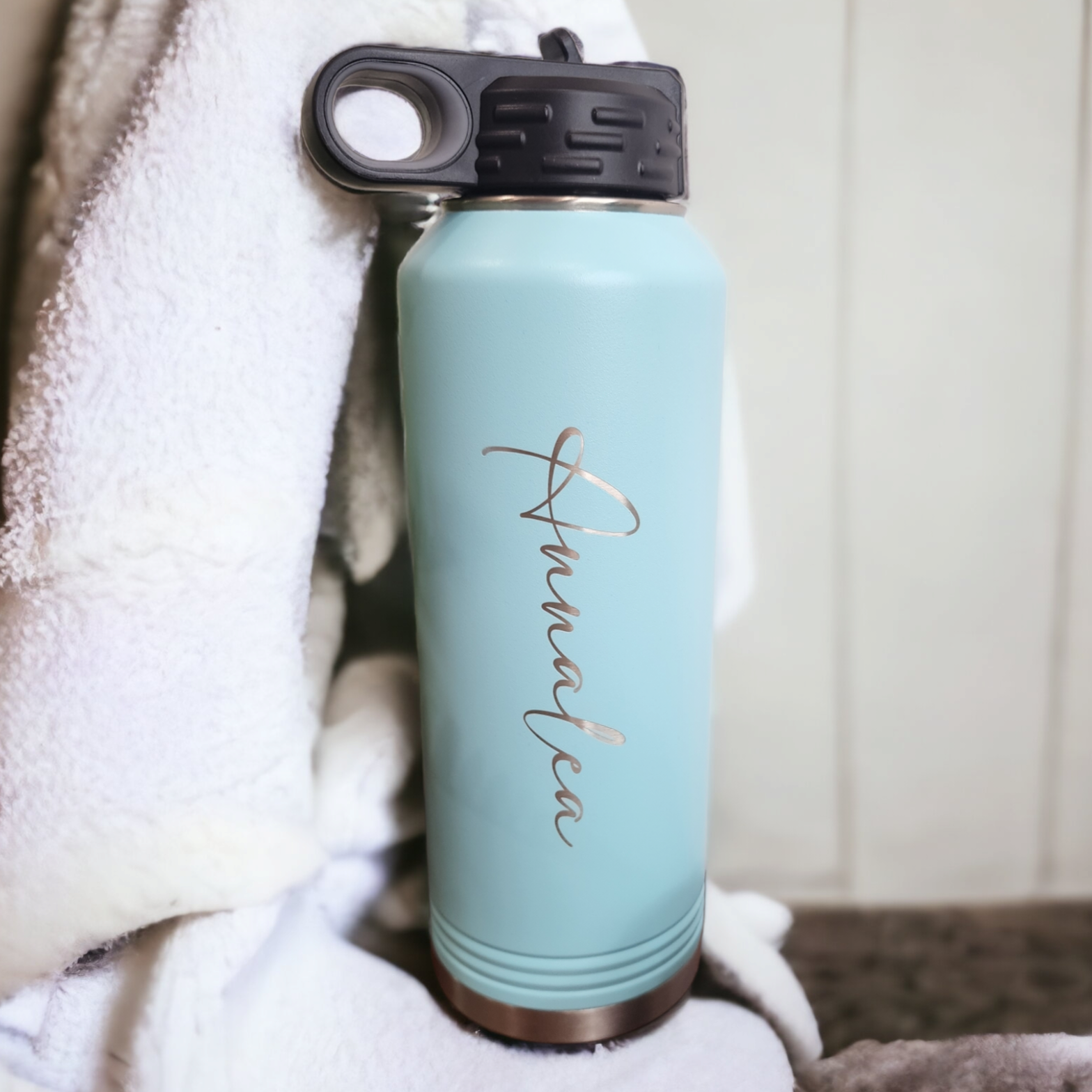 Personalized Laser Engraved Stainless Steel Water Bottle with Flip