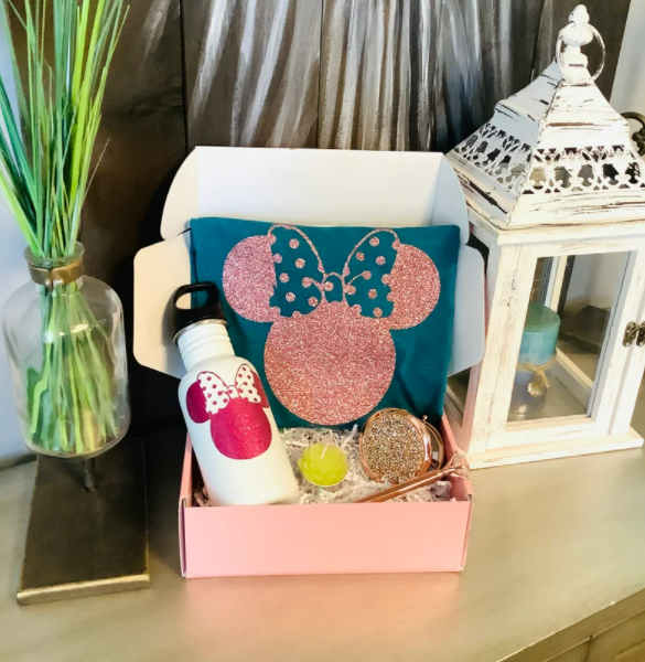Rose Gold Minnie & Disney Vacation Gift Box Set