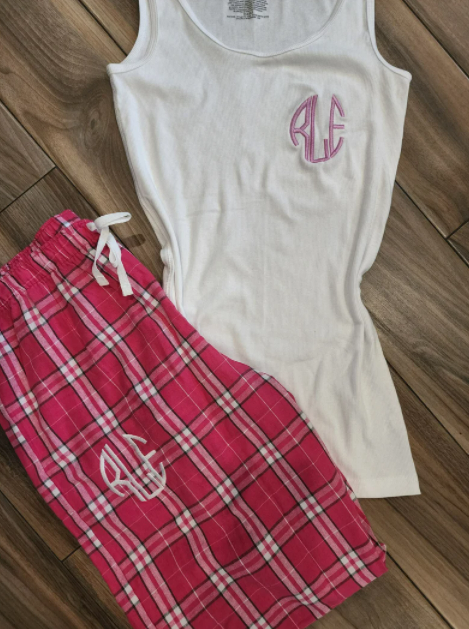 Lulu Grace Designs Women's Monogrammed Pajama Set
