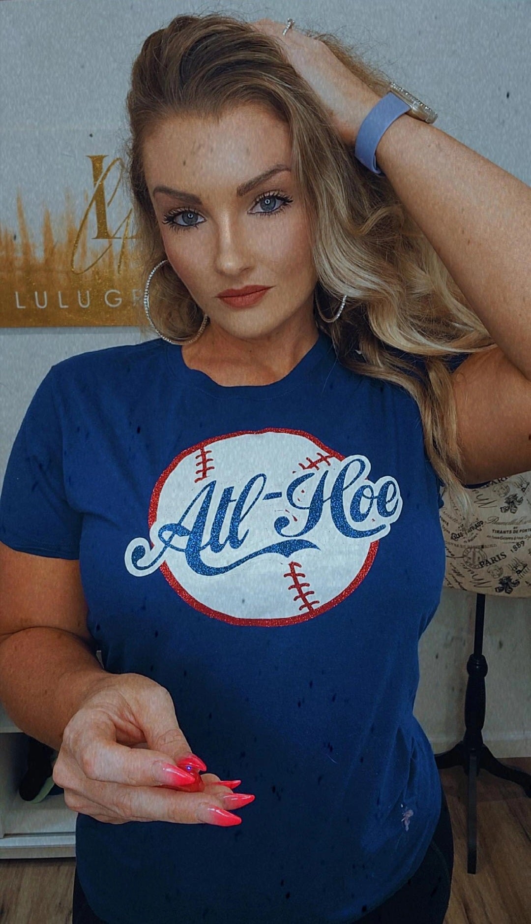 Lulu Grace Designs Gray New York Yankees Inspired Glitter Baseball Top: Baseball Fan Gear & Apparel for Women M / Ladies V-Neck Tee