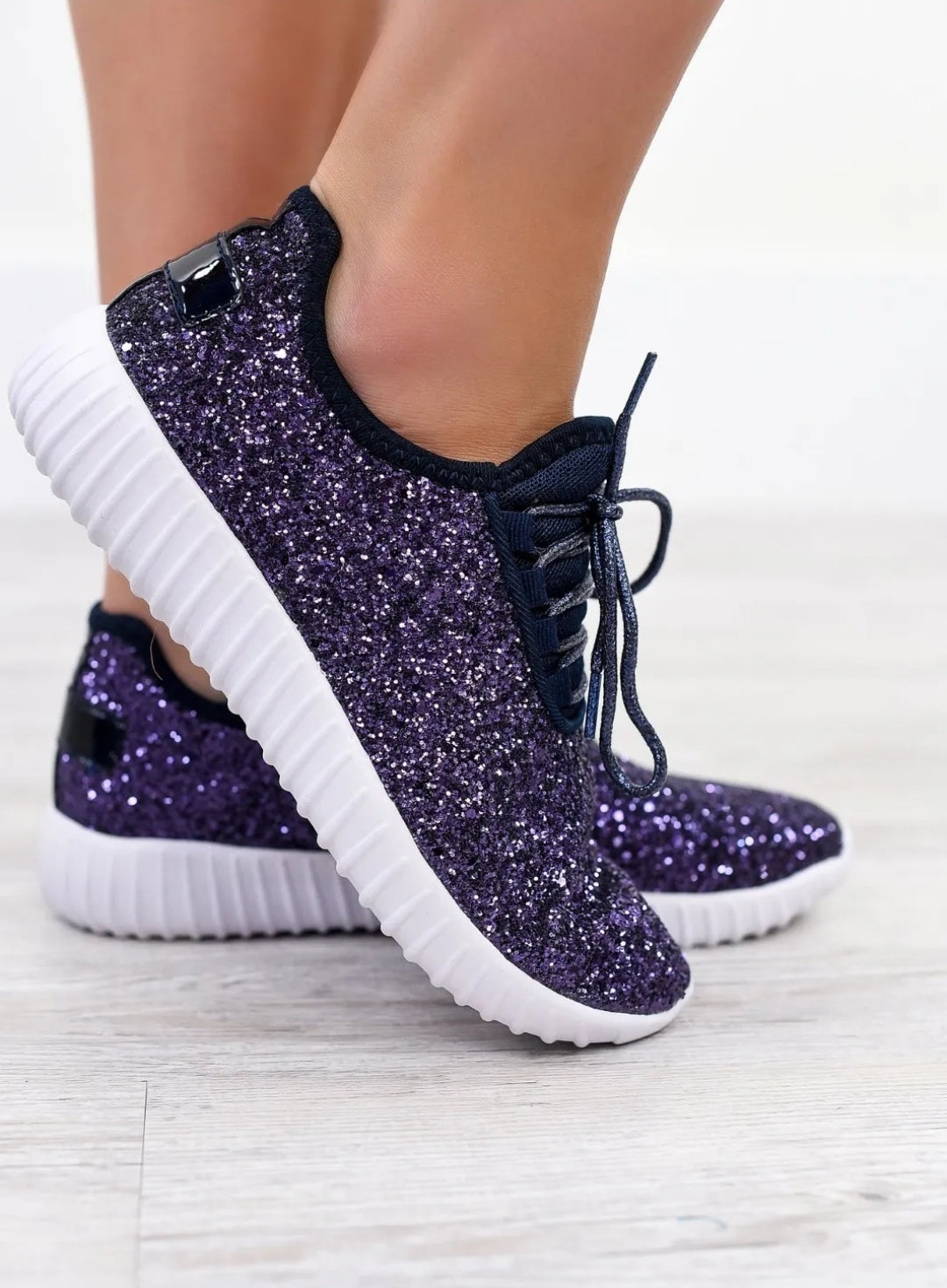 Symposium Mathis Hijsen Navy Blue Glitter Glam Sneakers: Lightweight Women's & Girl's Fashion  Sneakers – LuLu Grace