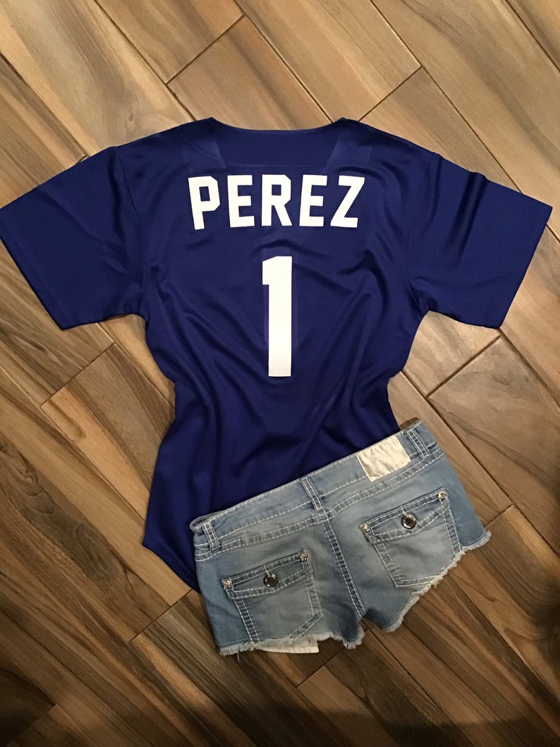 Tops, True Fan Womens Blue Chicago Cubs Jersey Tshirt Size Medium