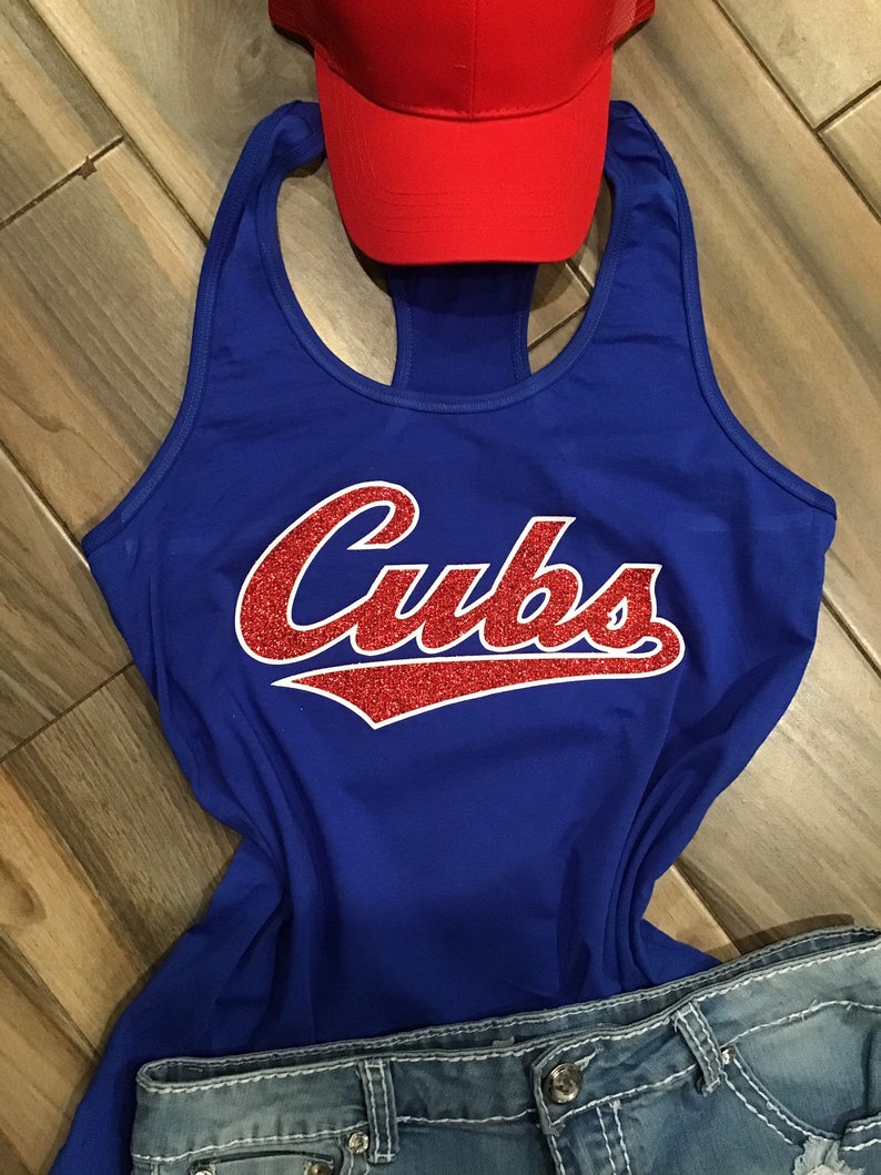 GENUINE MERCHANDISE Chicago Cubs Ladies Size M Red & Blue Rhinestone CUBS  Shirt